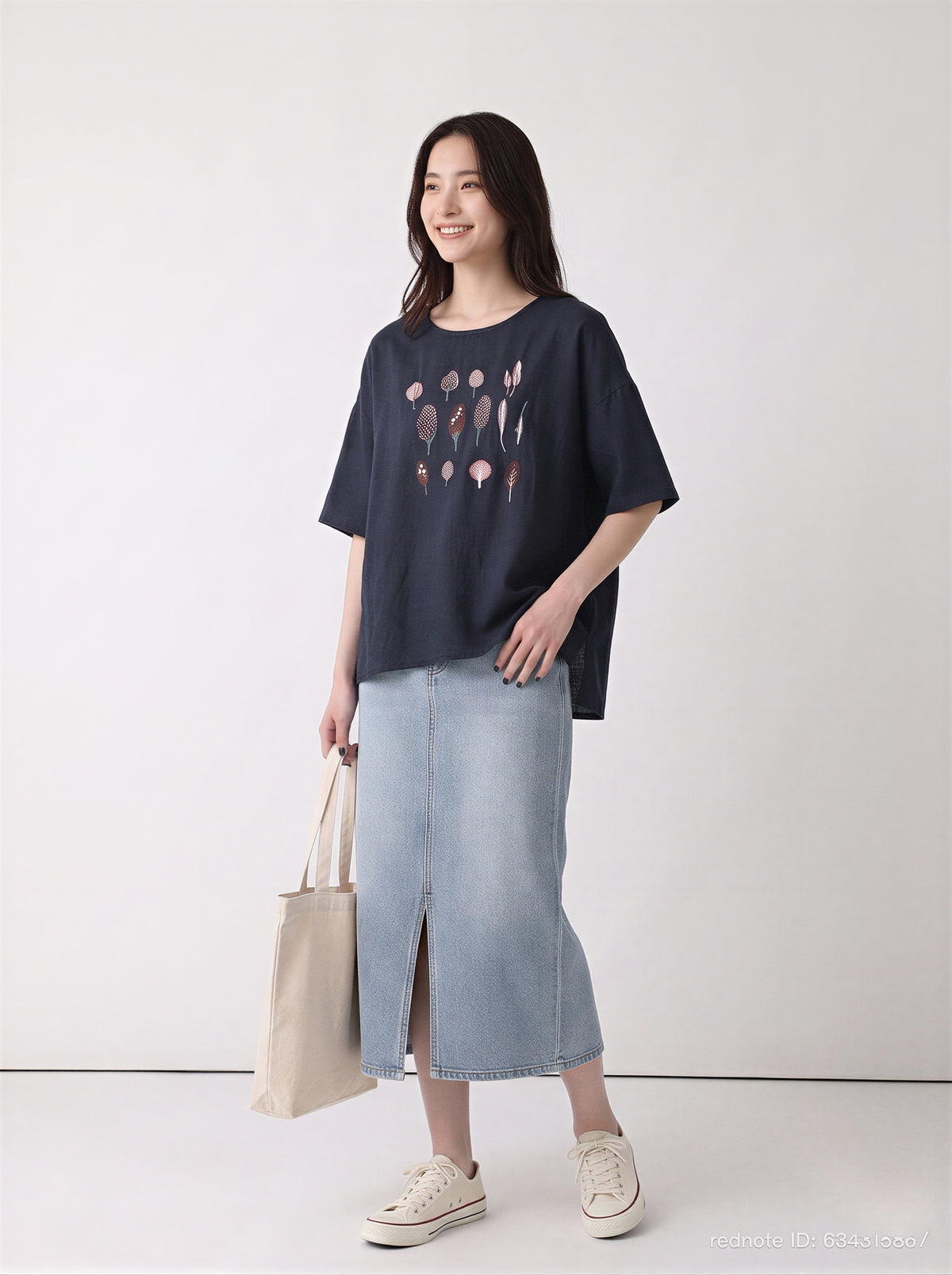 「3色」M-2XL 刺繡圖案 | 寬鬆舒適休閒圓領T恤