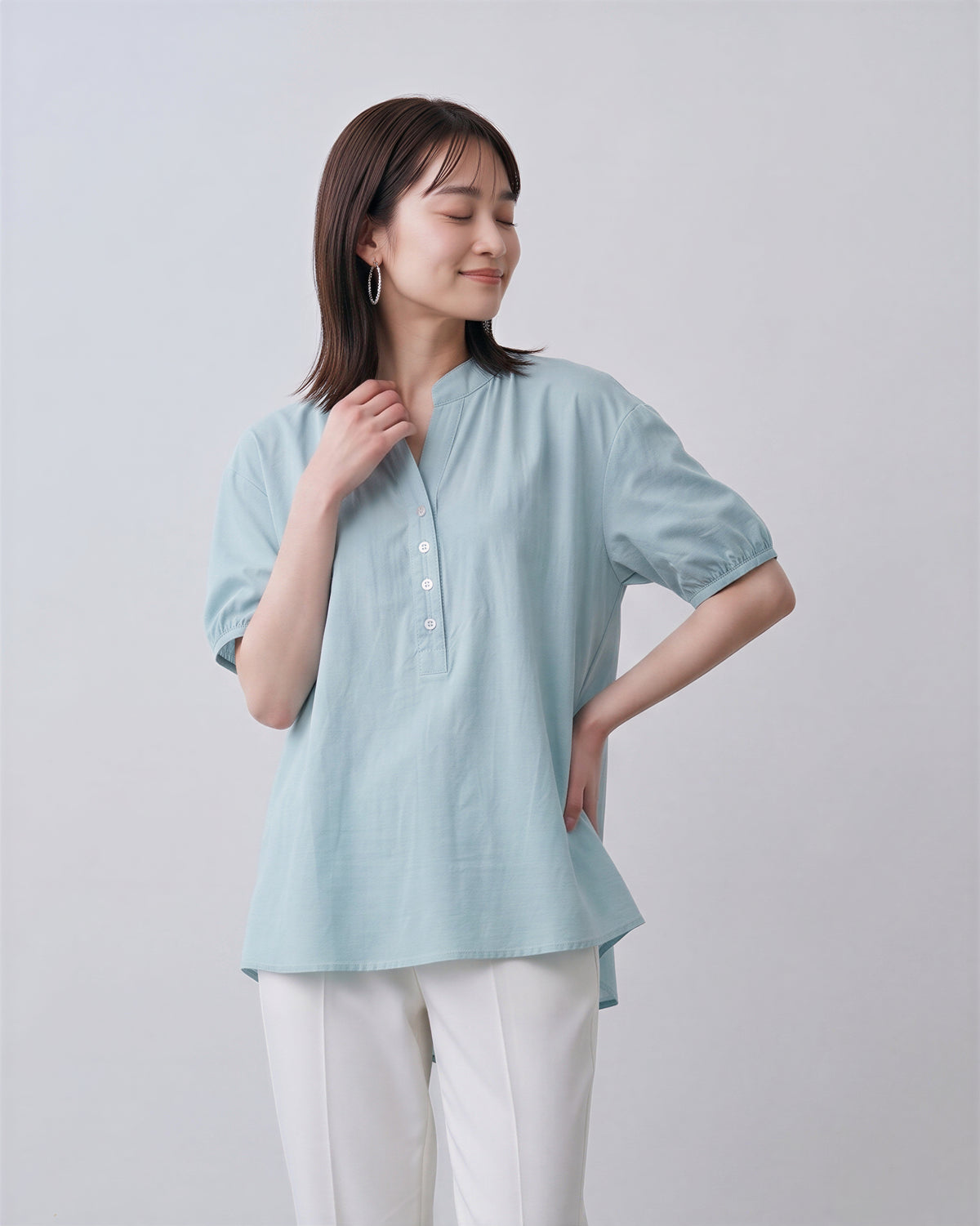 M~2XL 立領半開襟泡泡袖短袖襯衫