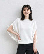 「秋季新品 」白色半高領寬鬆廓形針織衫