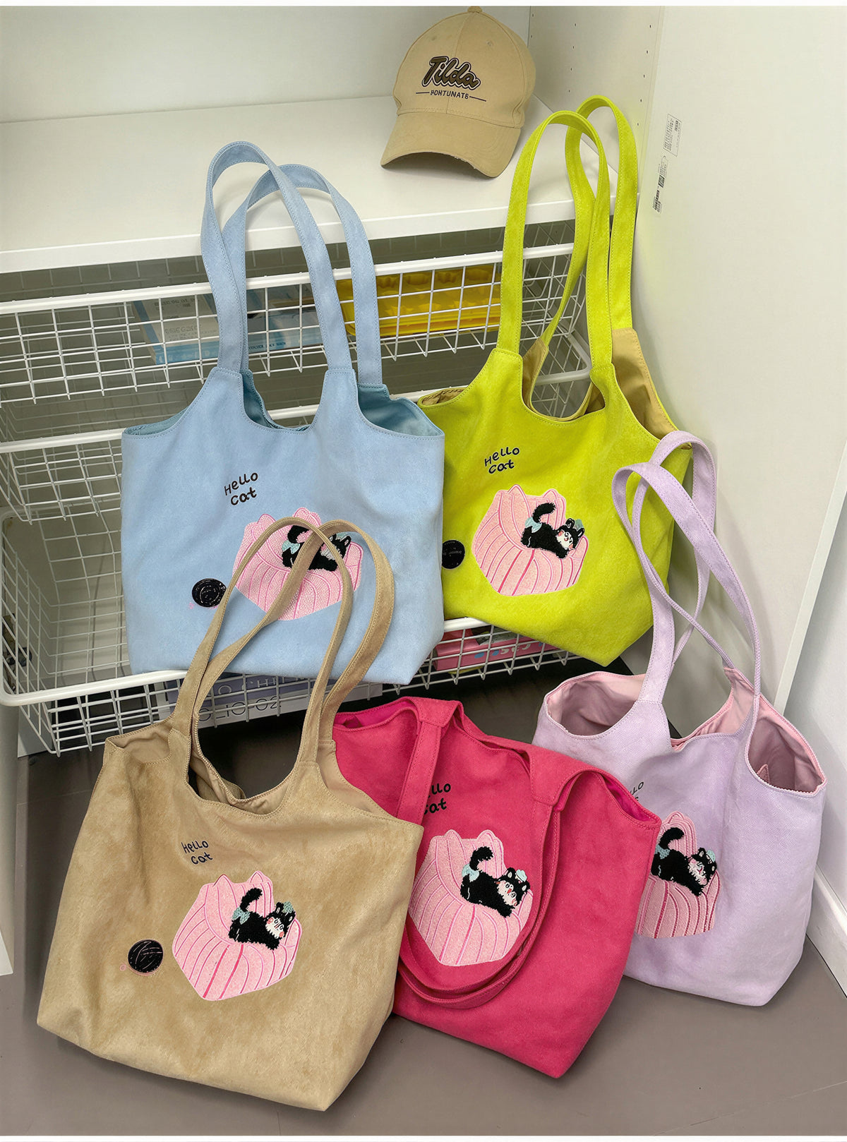 「多色」貓咪貼布刺繡 軟糯麂皮絨 托特包