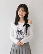 「兩色」M-2XL 露肩蝴蝶結印花長袖T恤