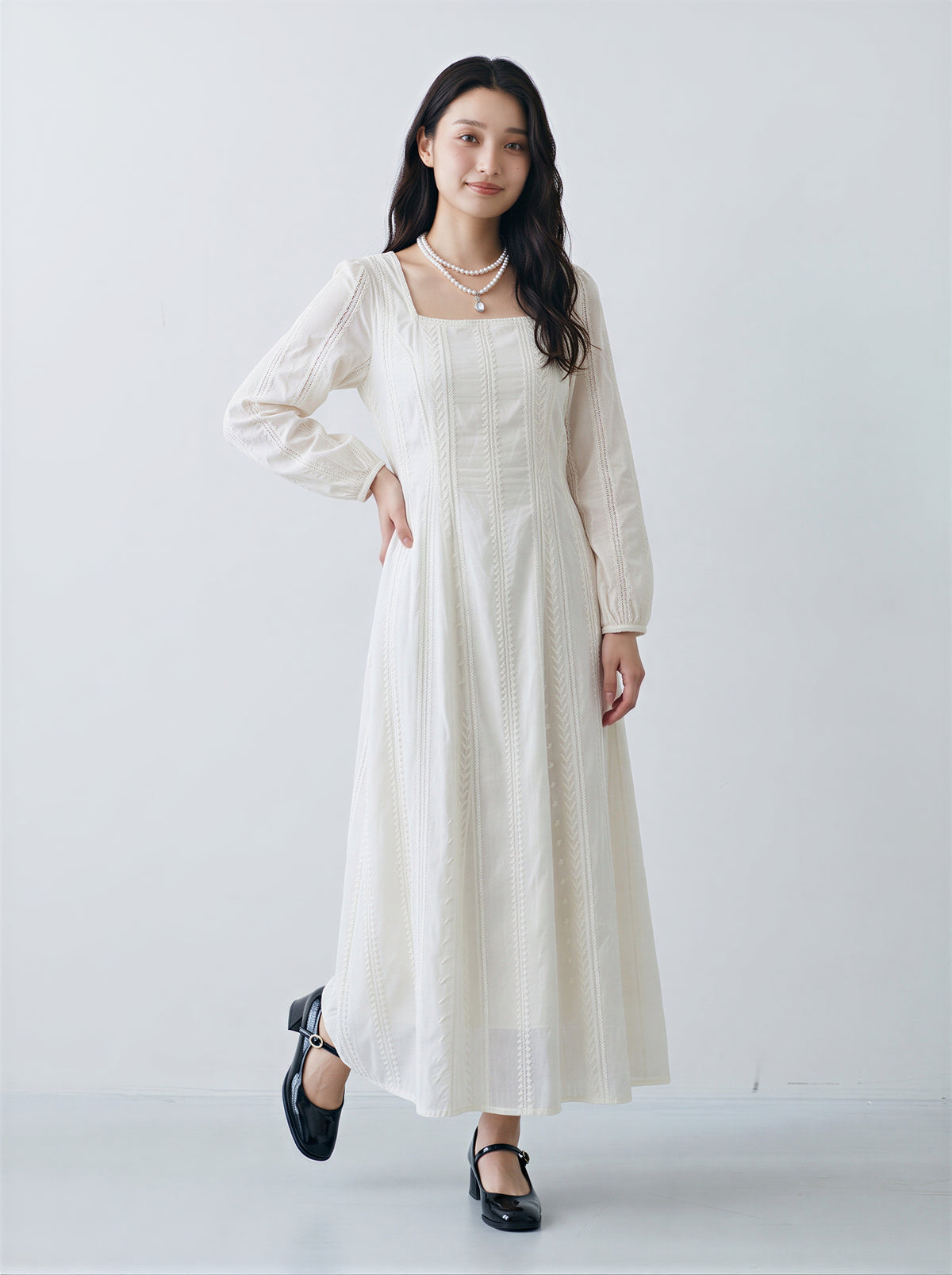 「秋季新品 」S-2XL 白色收腰飄逸蕾絲洋裝