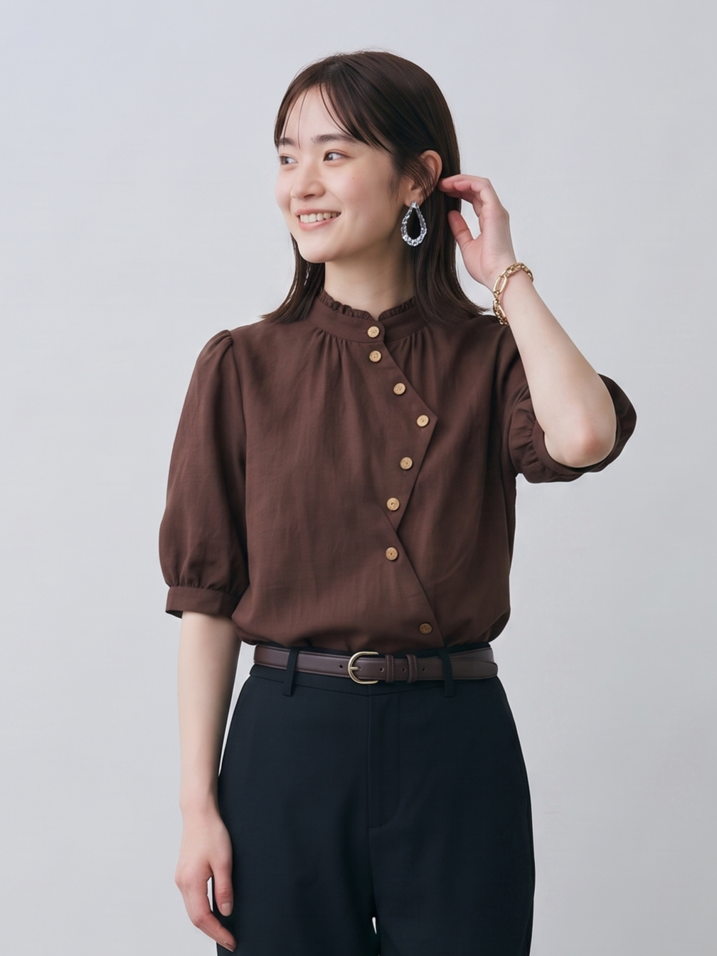 S-2XL 木耳邊斜襟泡泡袖襯衫