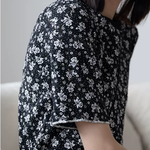 日系刺繡碎花，寬鬆短袖設計感百搭上衣