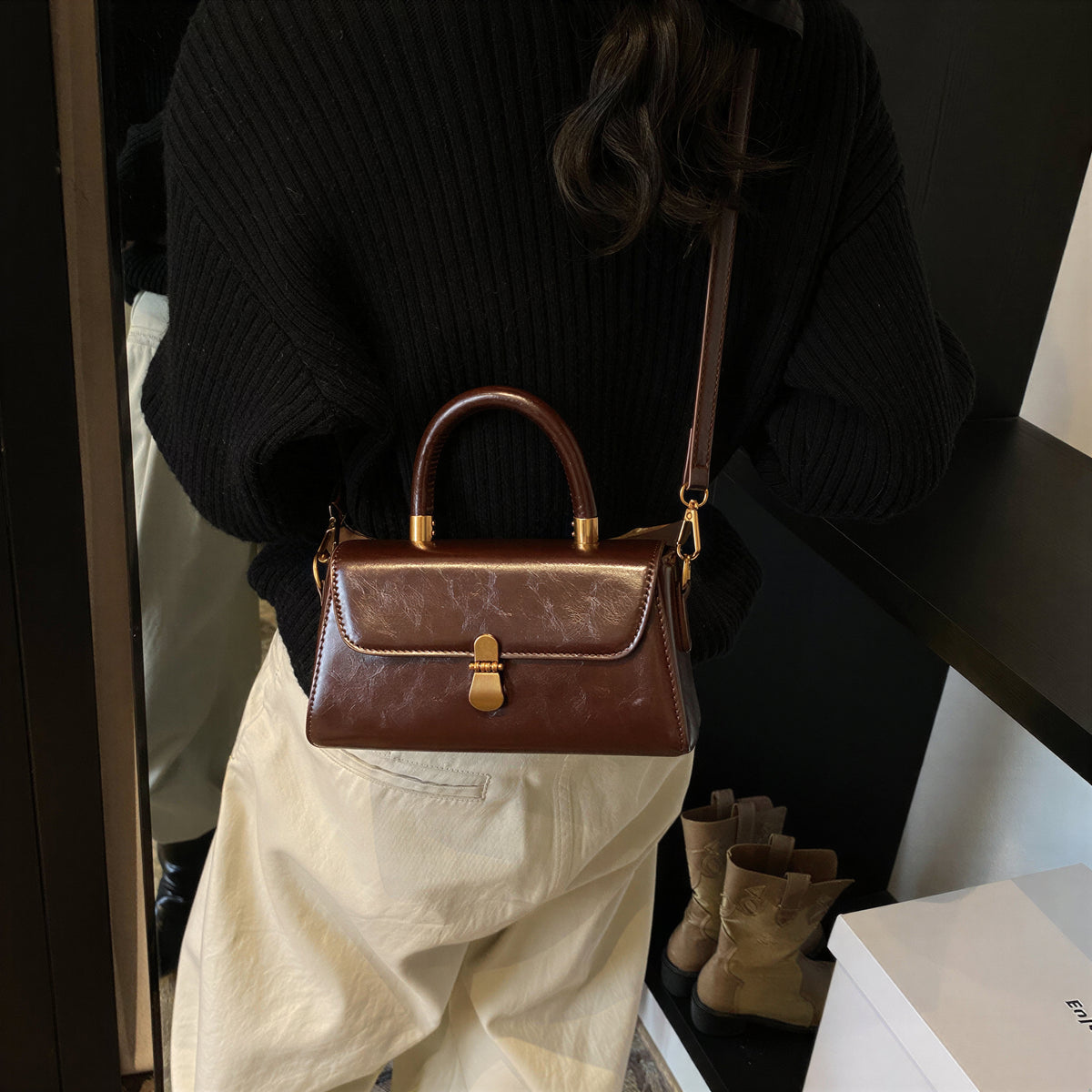 復古翻蓋 金屬鎖扣 小方手提包-棕色-均碼