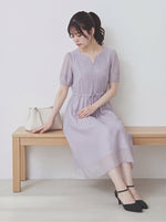 淺紫色刺繡收腰短袖洋裝