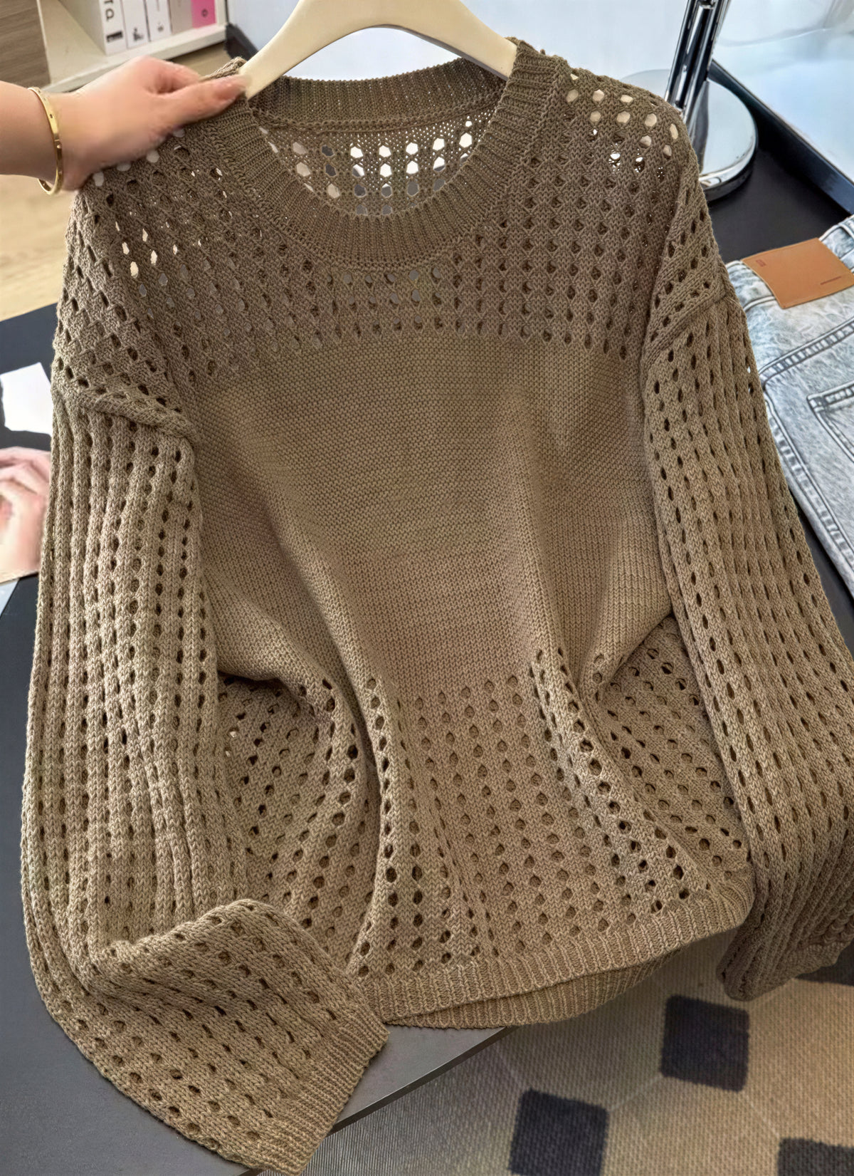 「秋季新品 」鏤空拼接圓領針織衫
