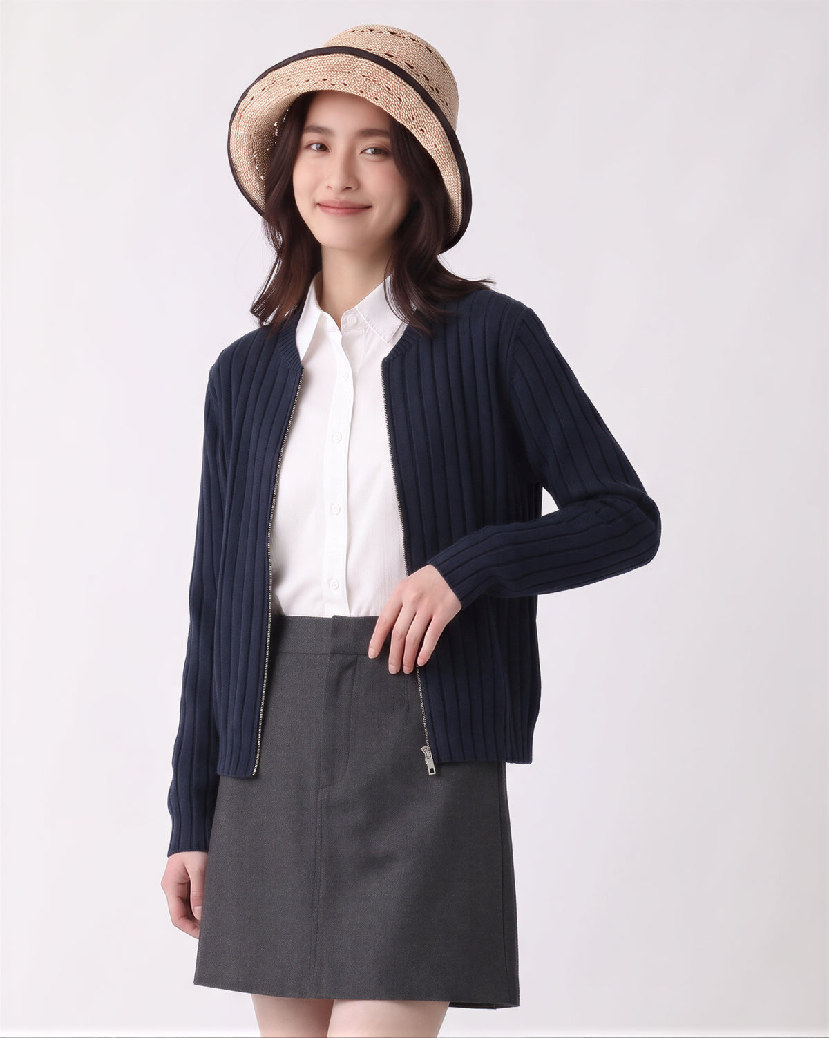 「秋季新品 」「兩色」S-2XL 直條紋修身短版針織開衫
