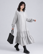 「秋季新品 」「3色」M-L 寬鬆落肩荷葉擺衛衣洋裝