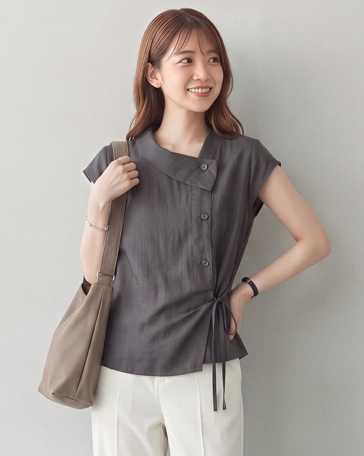 S-2XL 灰色斜襟綁帶 | 氣質不對稱襯衫上衣