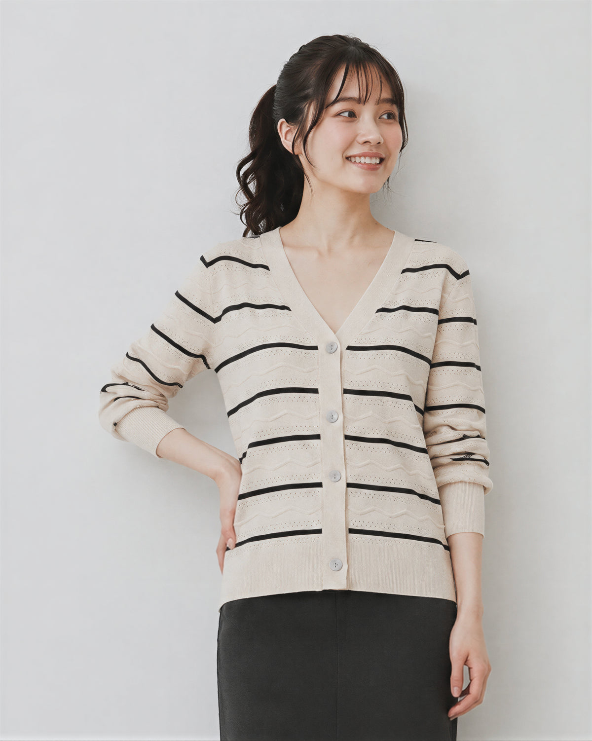 「秋季新品 」S-2XL V領條紋鏤空針織開襟衫