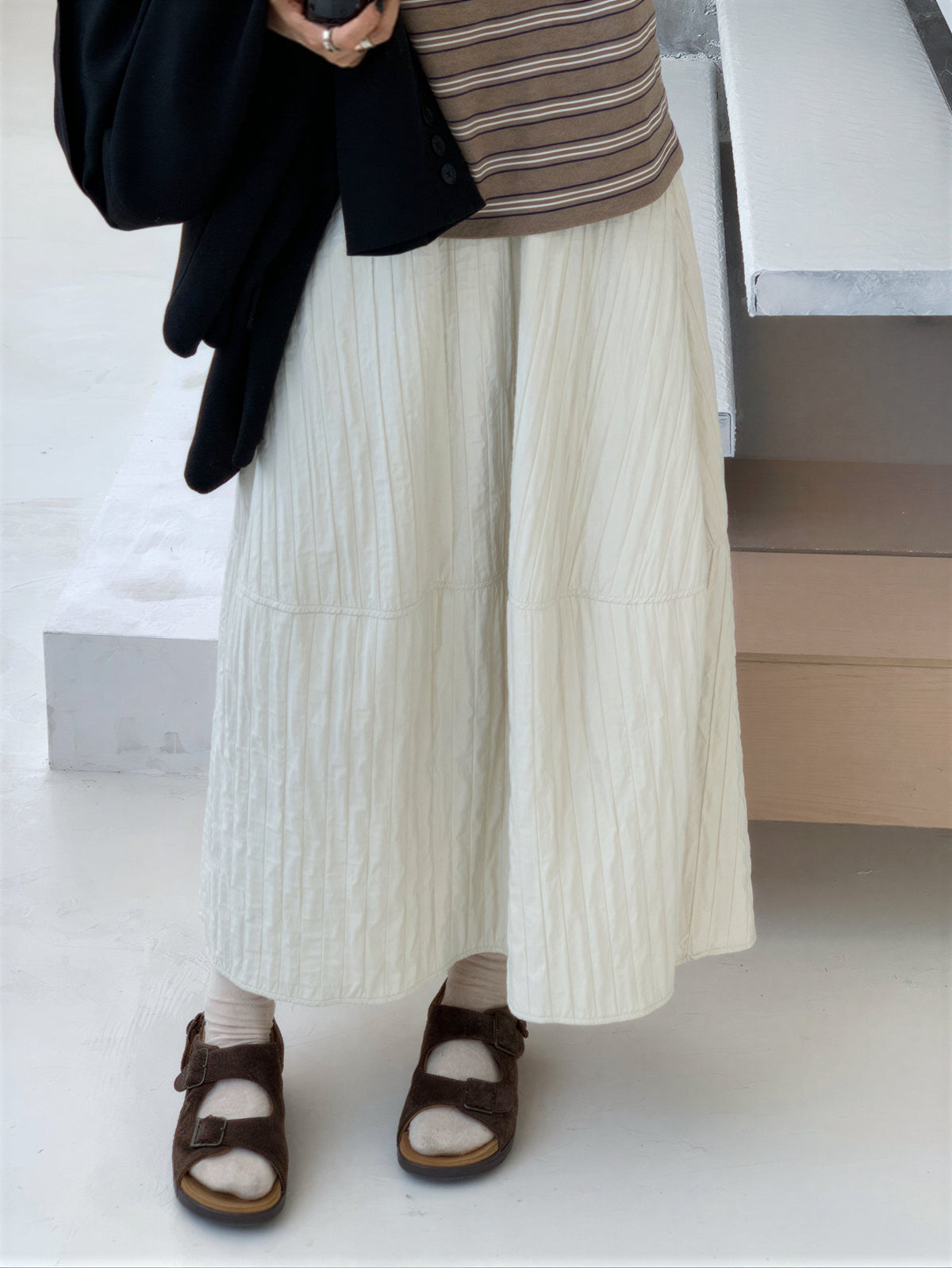 「兩色」「秋季新品 」M-XL 抓皺蓬感高腰半身裙