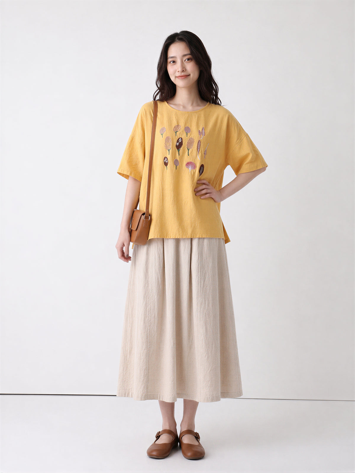「3色」M-2XL 刺繡圖案 | 寬鬆舒適休閒圓領T恤