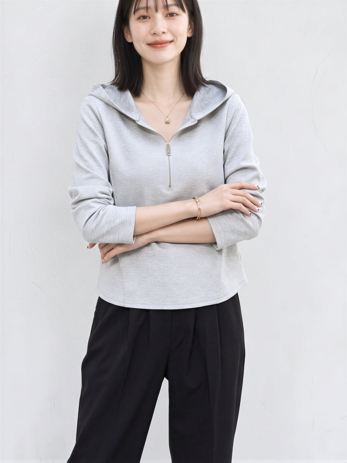 「秋季新品 」「多色」半拉鍊連帽修身衛衣