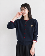 「秋季新品 」撞色滾邊刺繡短版針織開襟衫