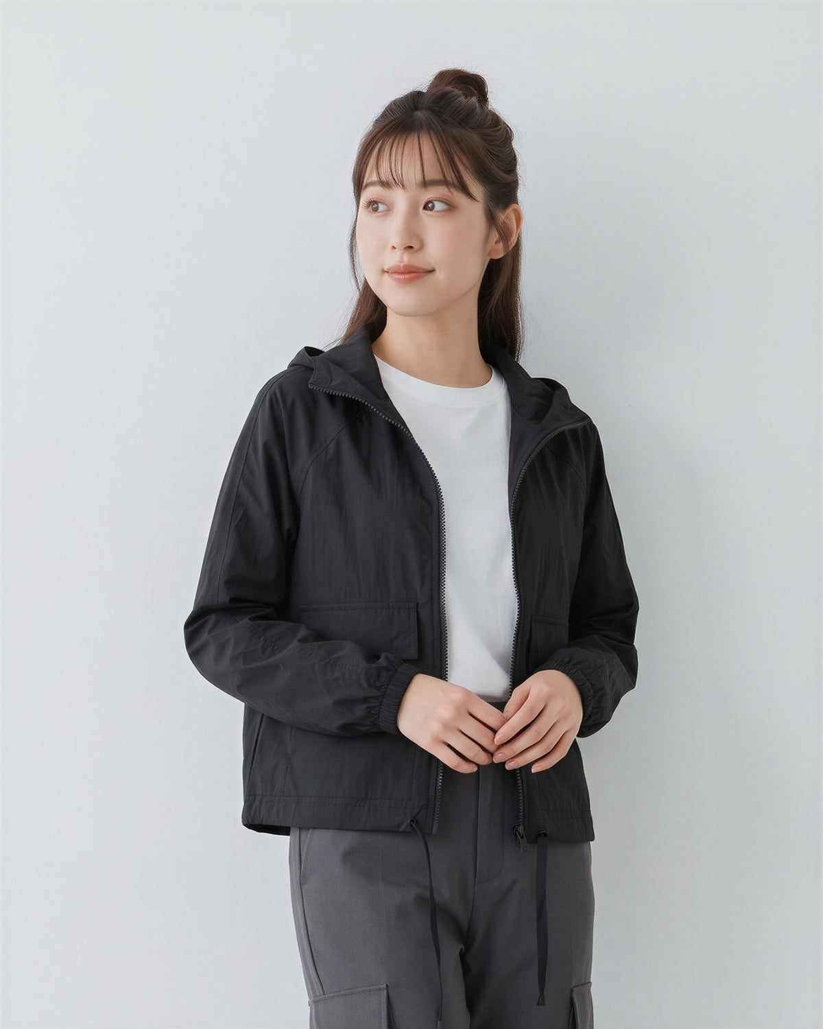 「秋季新品 」「兩色」連帽抽繩短版衝鋒外套