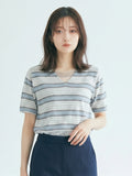 淺藍色