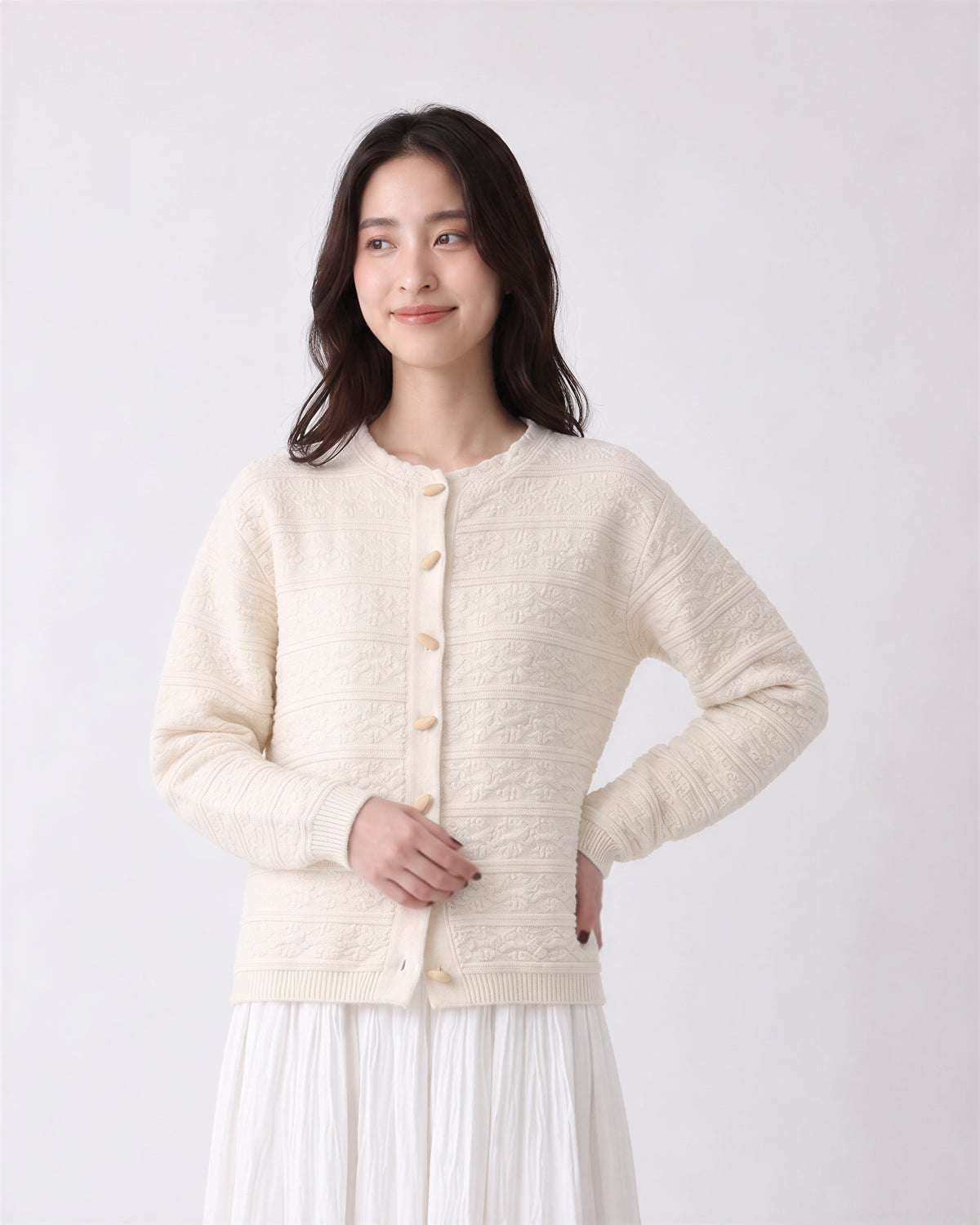 S-XL 淺米色立體肌理圓領短版針織開襟衫