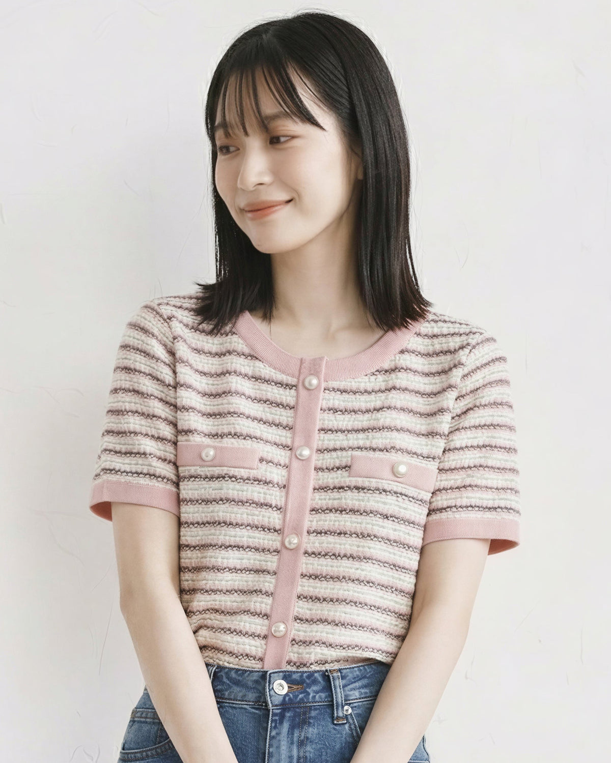條紋撞色包邊 珍珠排扣 短袖針織開衫