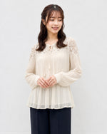 「秋季新品 」蕾絲拼接壓褶襯衫