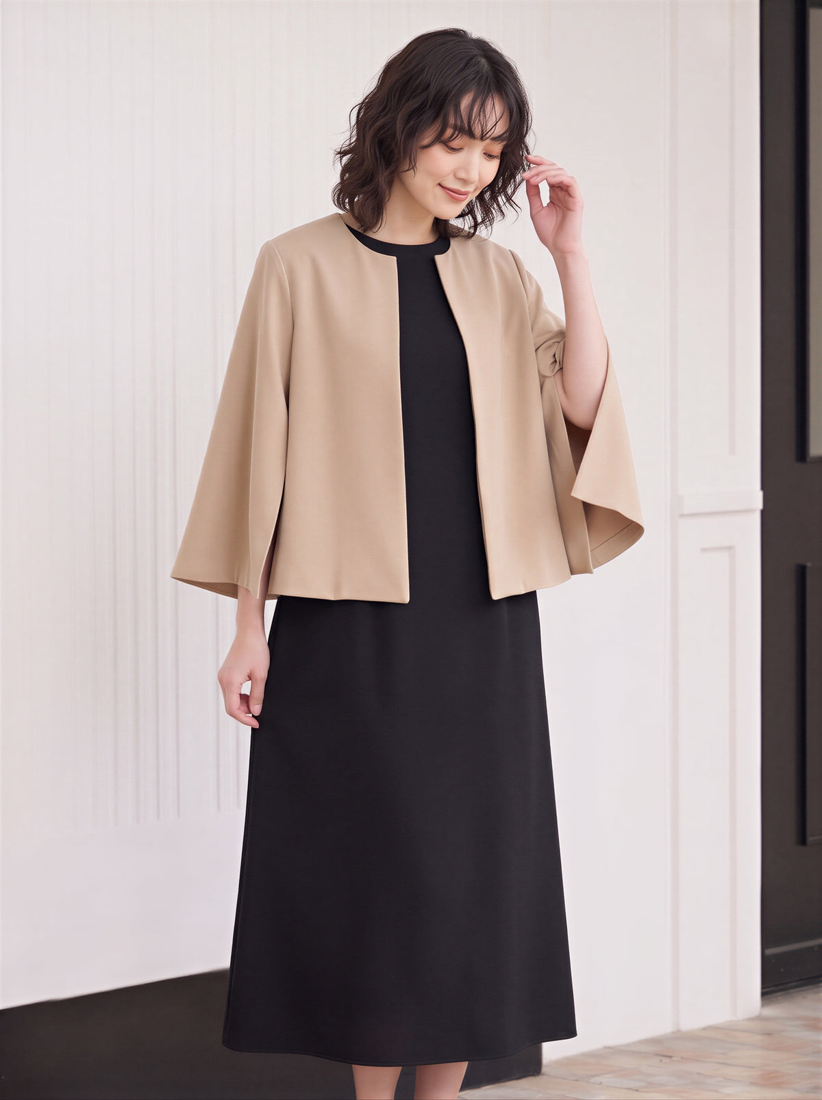 「秋季新品 」「兩色」S-2XL 品質兩件式 簡約開襟外套+洋裝 套裝