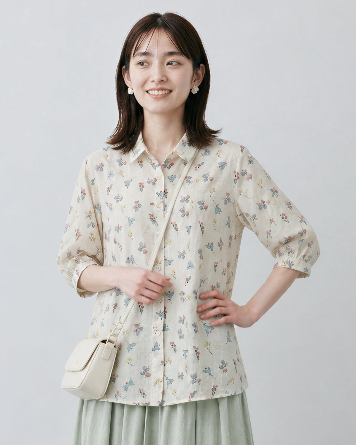 淺米色碎花寬鬆襯衫-淺米色-2XL