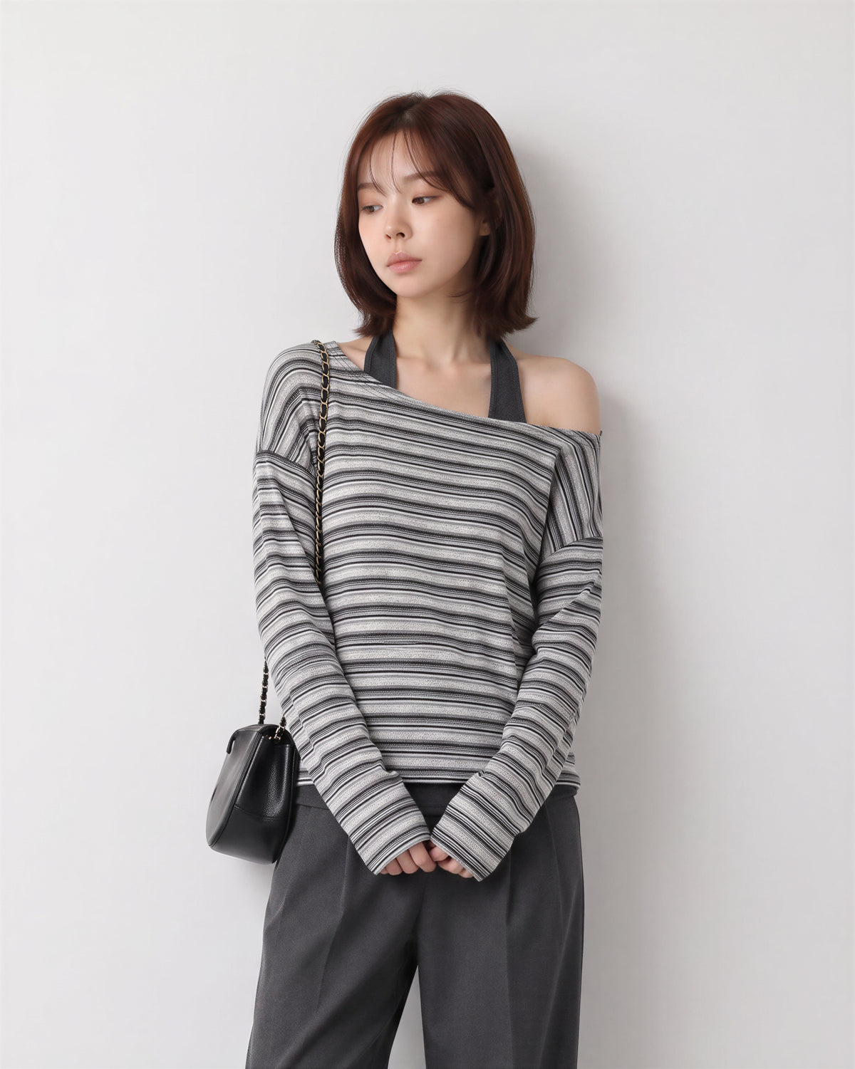 「兩色」S-XL 斜肩露膚條紋假兩件T恤