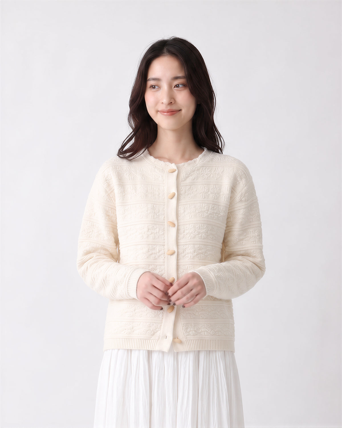 S-XL 淺米色立體肌理圓領短版針織開襟衫