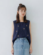 星芒刺繡圓領無袖背心