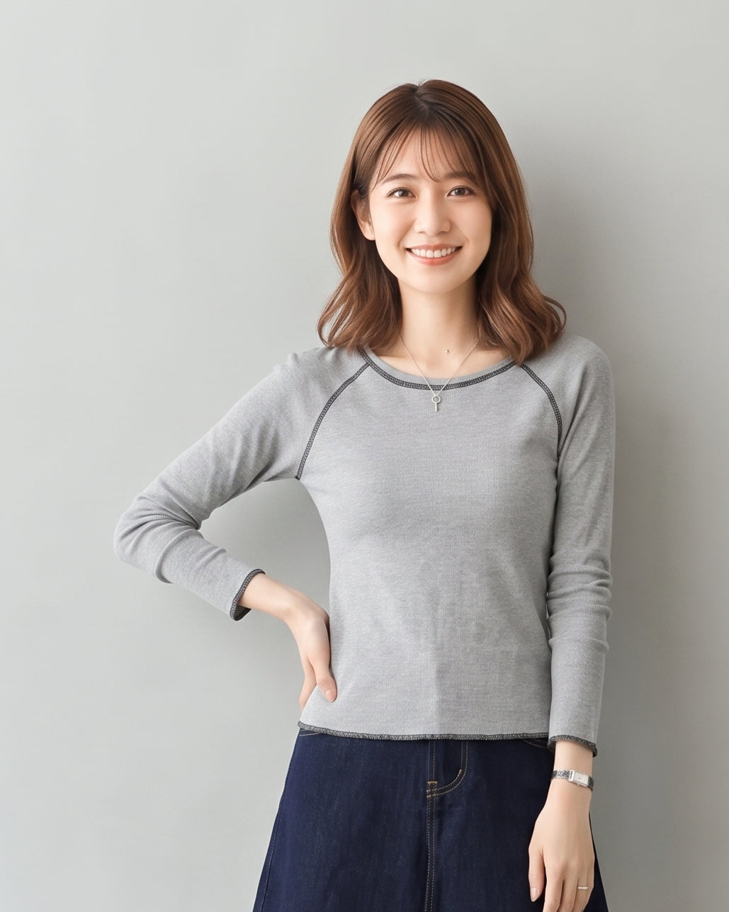 「秋季新品 」S-XL 灰色修身撞色滾邊插肩長袖打底T恤