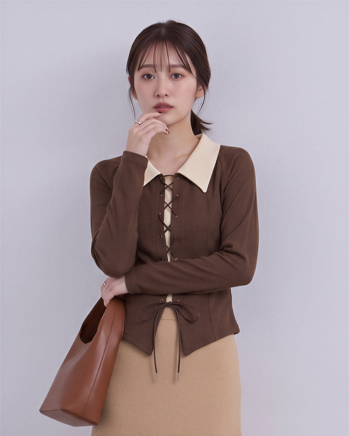 M-2XL 撞色翻領綁帶收腰長袖針織衫