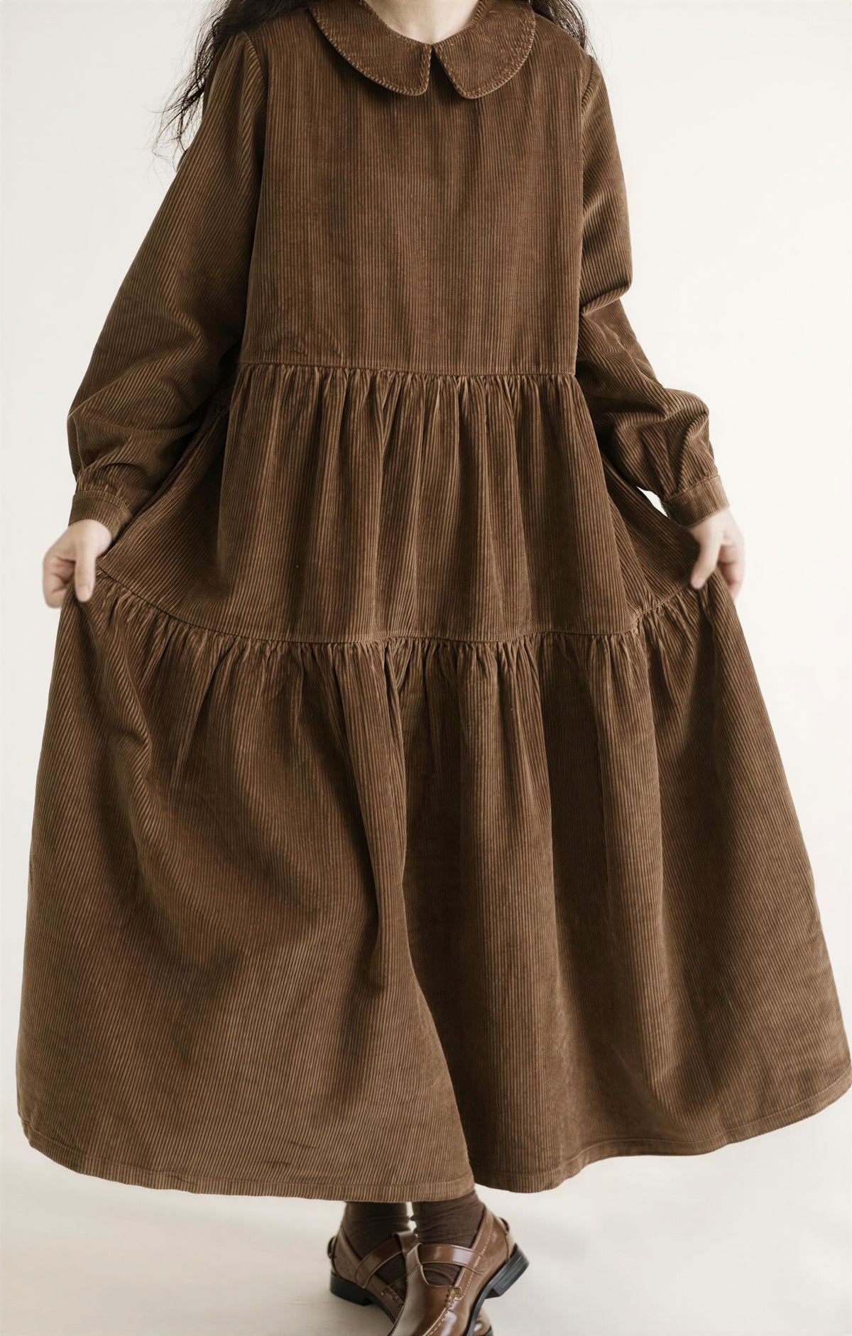 「秋季新品 」 M-2XL 娃娃領寬鬆層次長袖洋裝