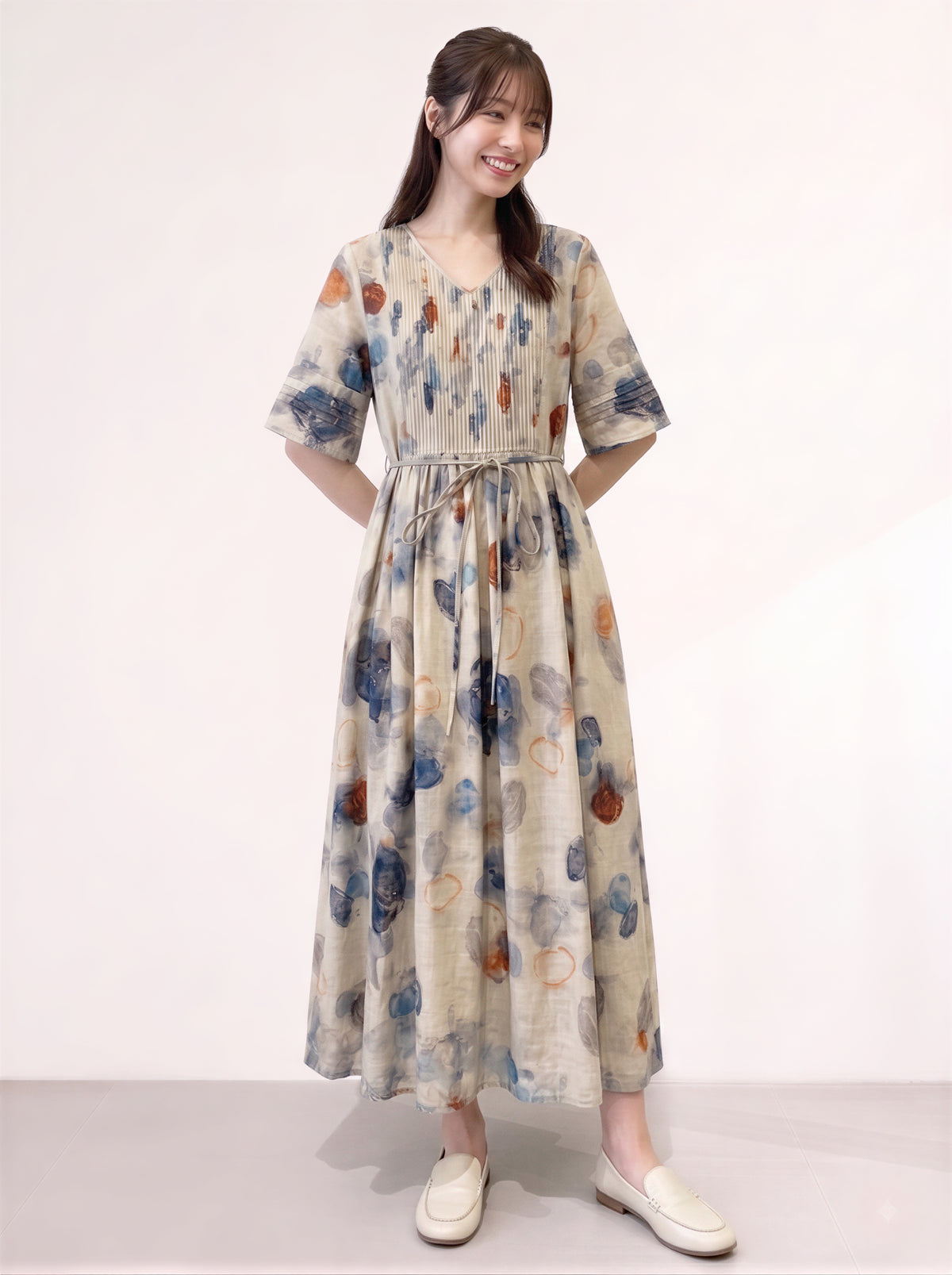 M-2XL 淺米色V領綁帶印花長洋裝