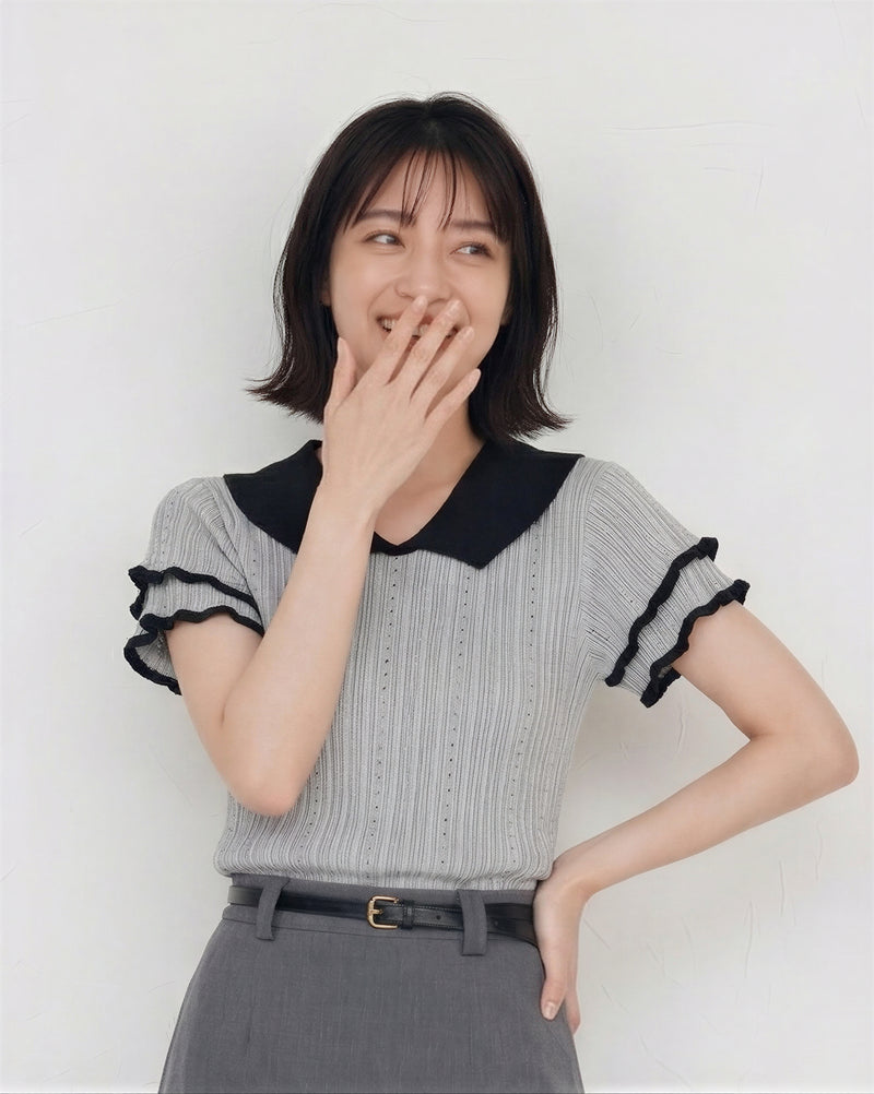撞色V領木耳邊短袖針織上衣