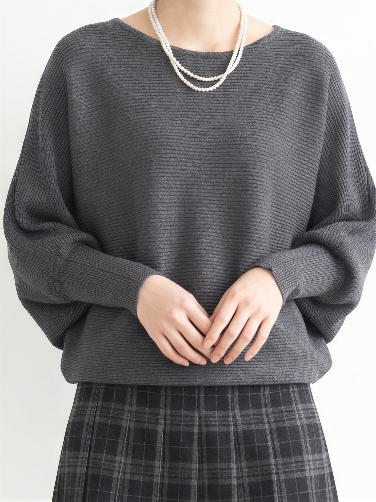 「秋季新品 」「兩色」蝙蝠袖寬鬆針織毛衣