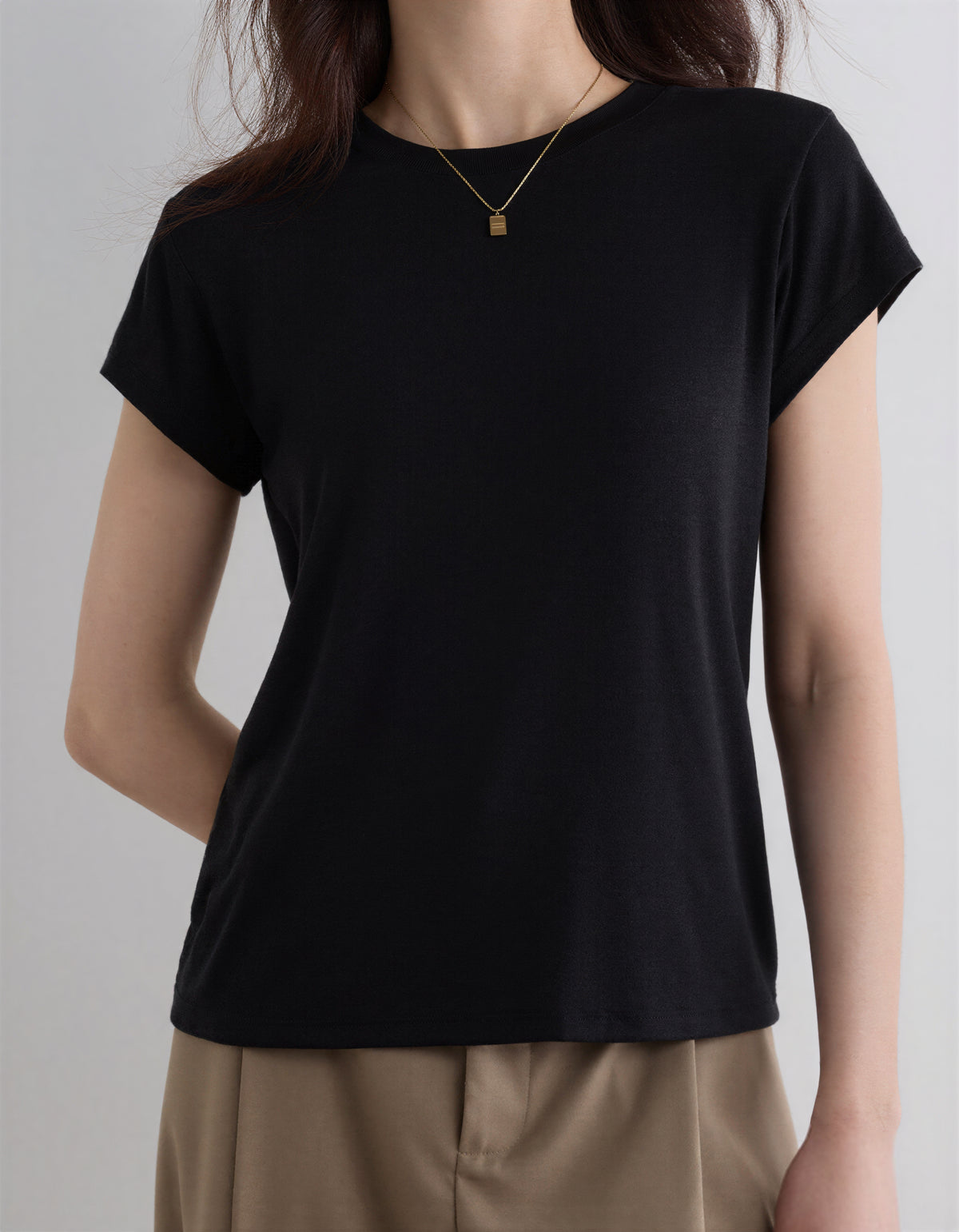 天絲圓領短袖T恤女修身剪裁百搭休閒上衣-黑色-2XL