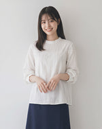 「秋季新品 」「兩色」M-2XL 立體壓褶蕾絲拼接燈籠袖襯衫