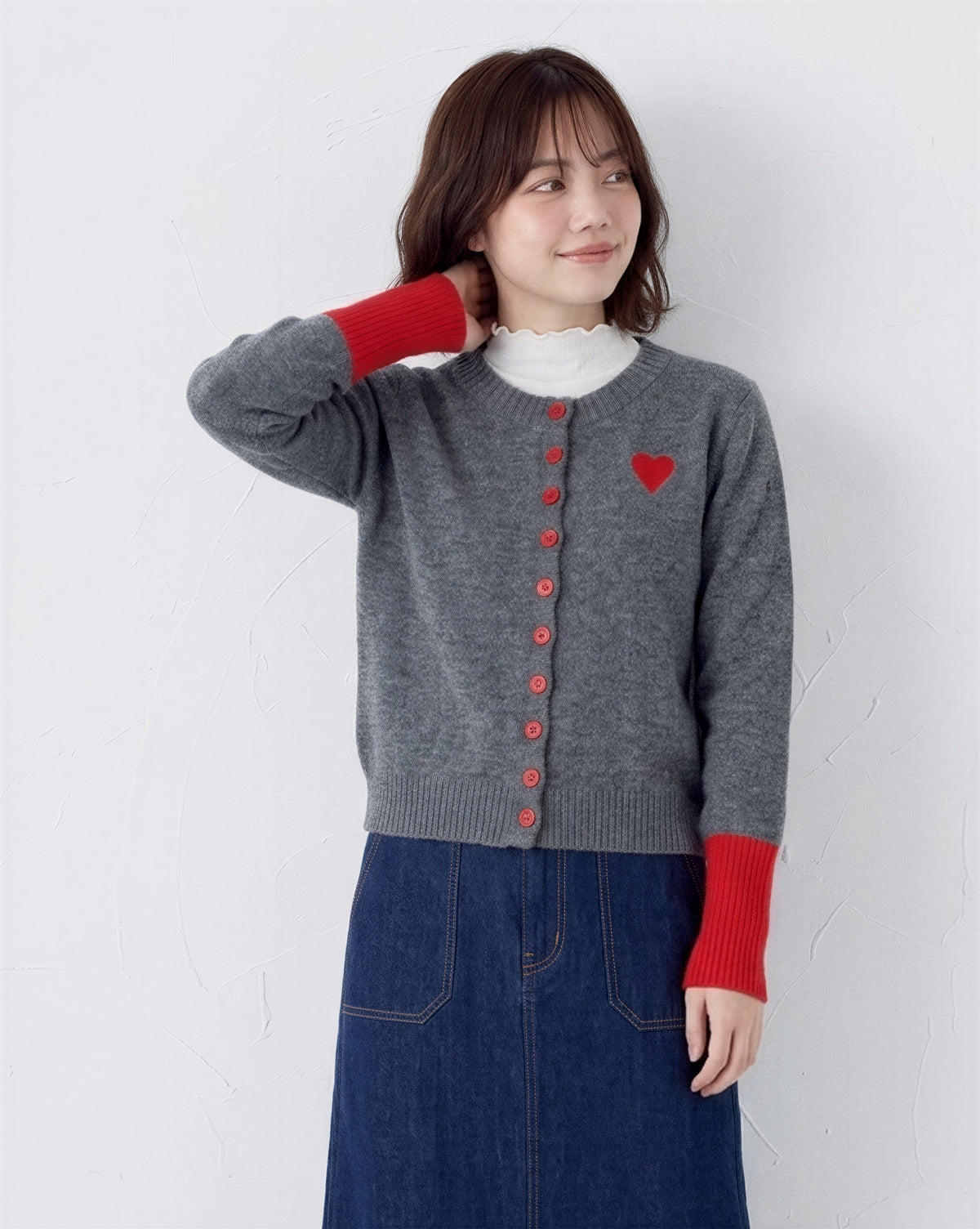 「秋季新品 」撞色羅紋愛心刺繡針織開襟衫