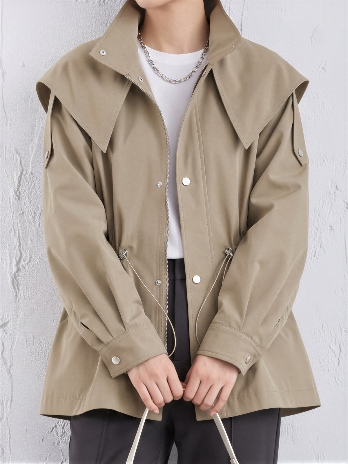 「兩色」「秋季新品 」 S-2XL 連帽抽繩廓形風衣