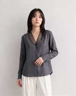「秋季新品 」S-XL 灰色網紗拼接深V襯衫