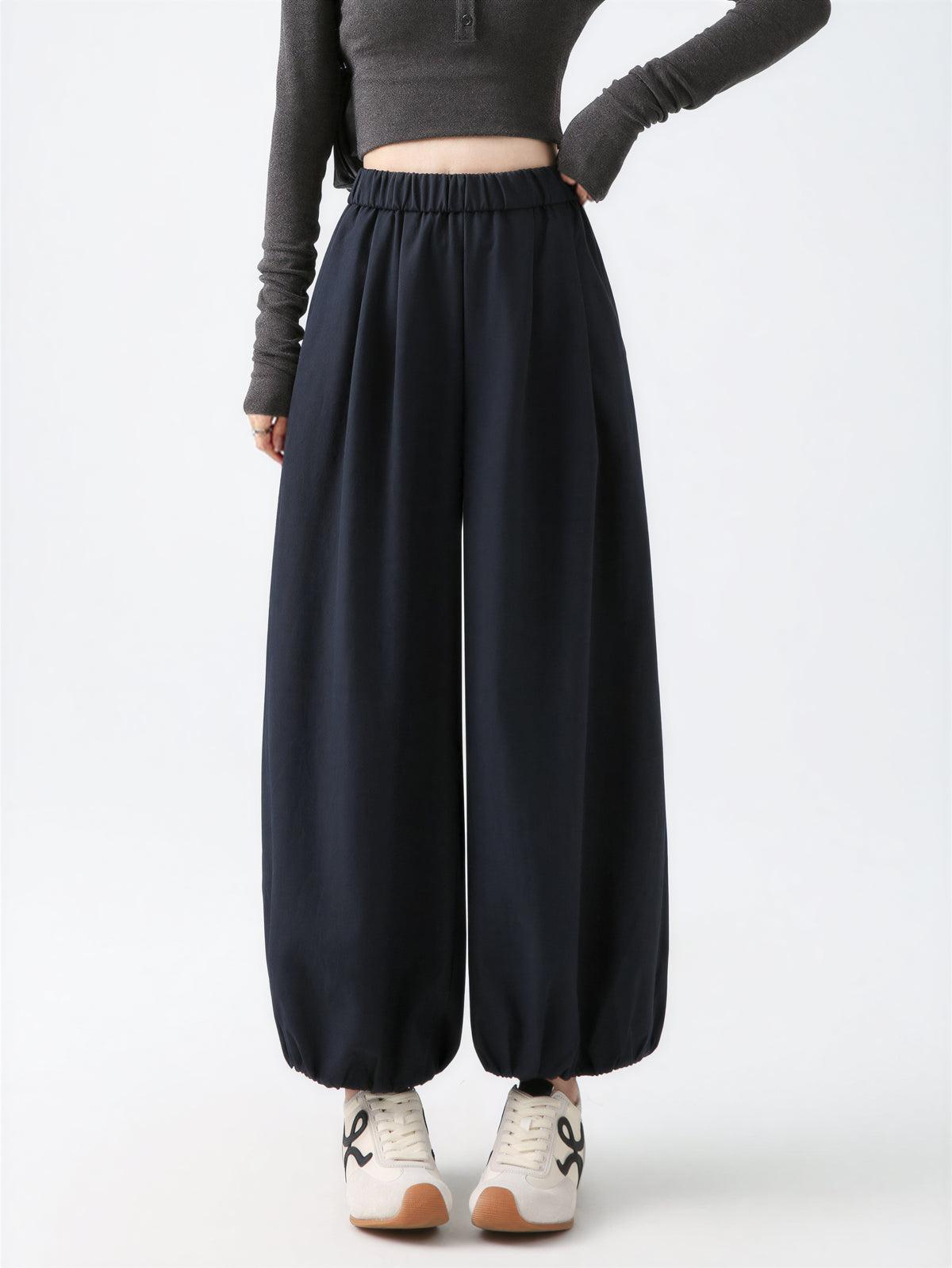 「3色」S-XL 鬆緊腰束口寬褲