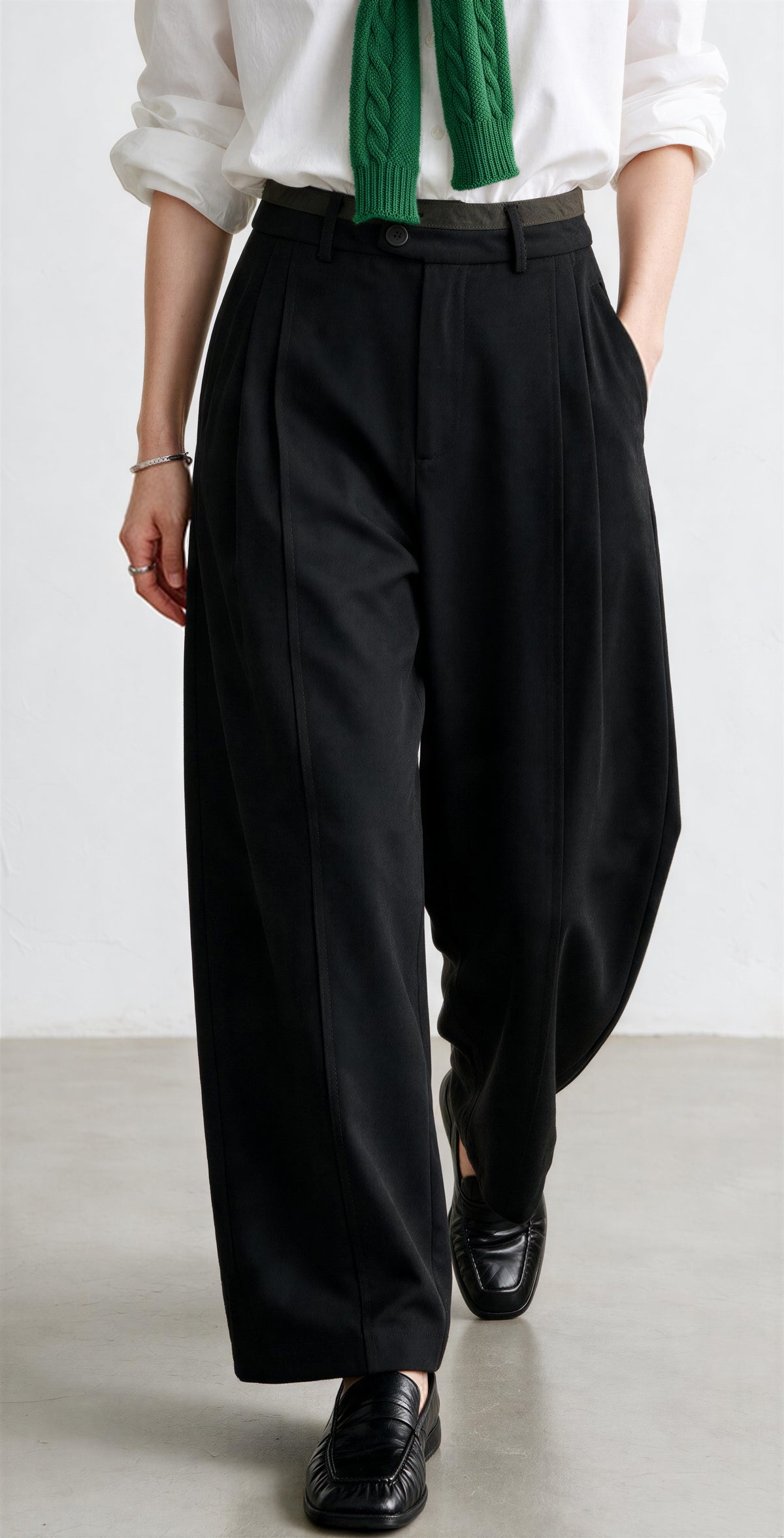 「兩色」「秋季新品 」 M-2XL 高腰修飾胯寬雙扣寬褲