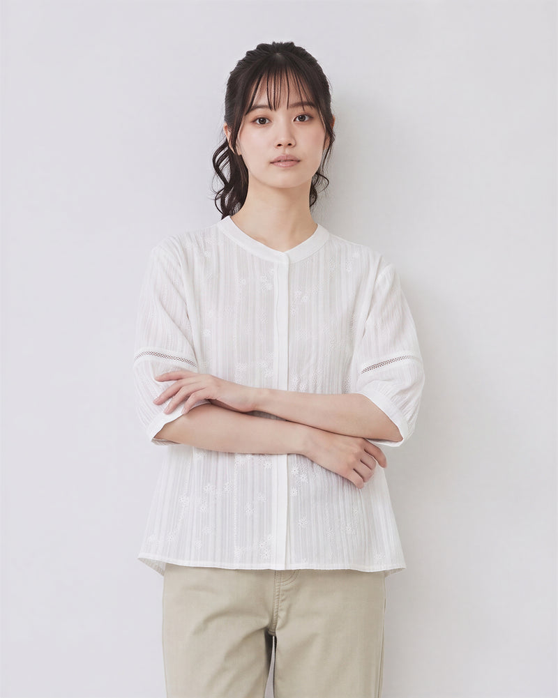 立體壓褶刺繡襯衫