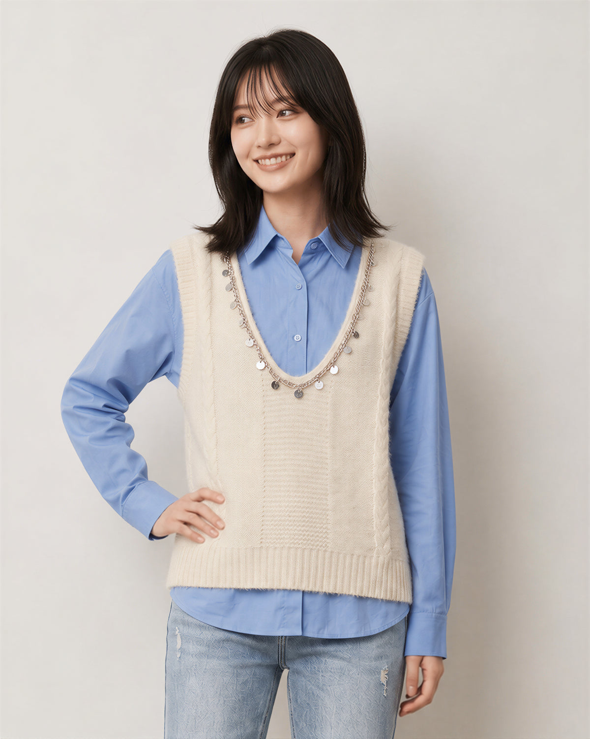 S-XL 米色珠飾V領毛絨感針織背心