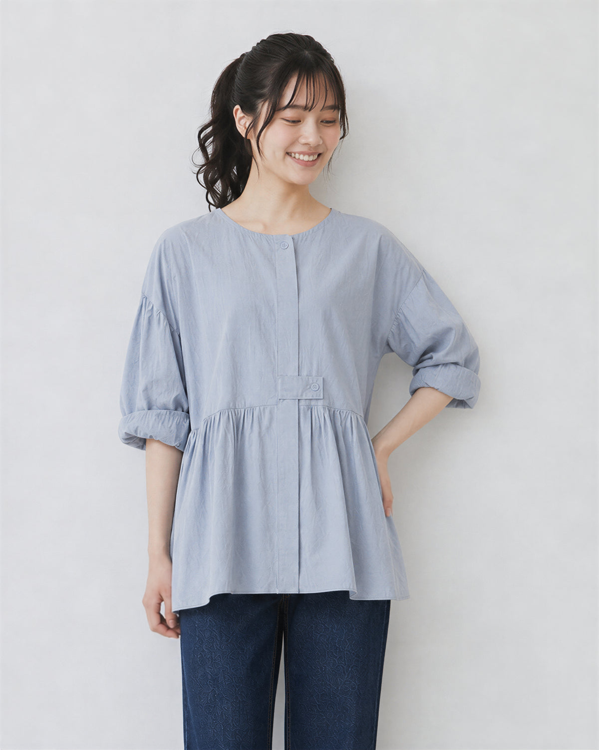 「秋季新品 」圓領收腰褶襬襯衫
