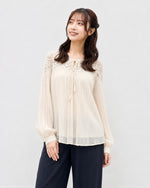 「秋季新品 」蕾絲拼接壓褶襯衫