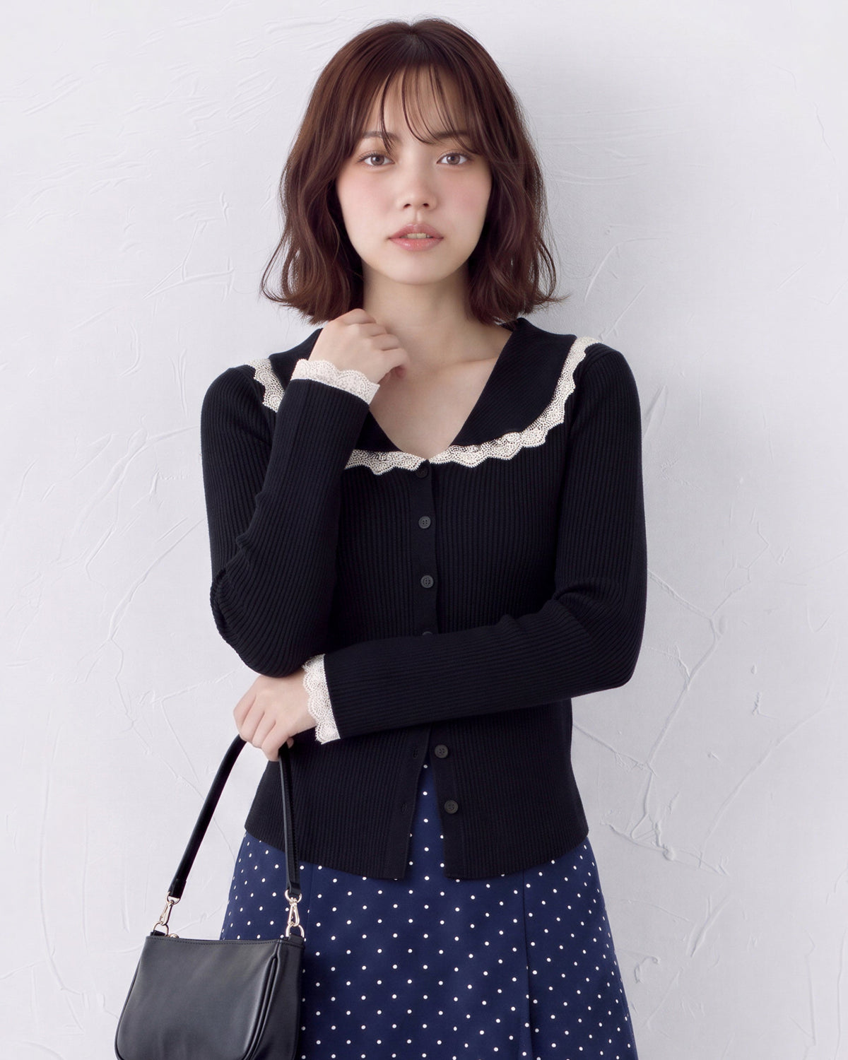 「秋季新品 」「3色」蕾絲拼接大翻領修身針織衫