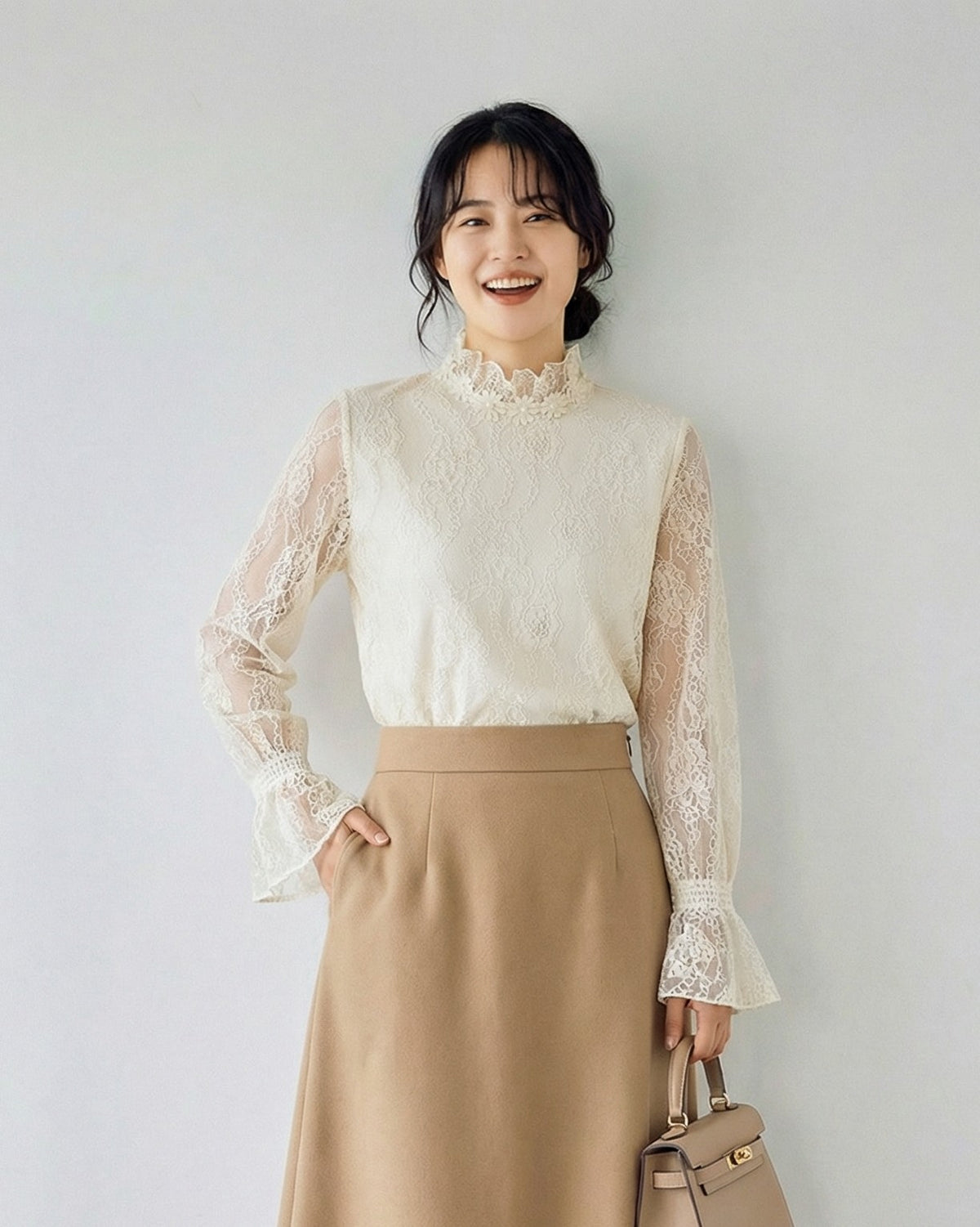 立領花邊喇叭袖蕾絲上衣-杏色-2XL